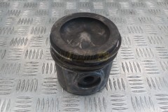 Engine piston  1106