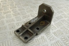 Engine mount  1004