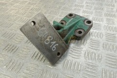 Engine mount  1006